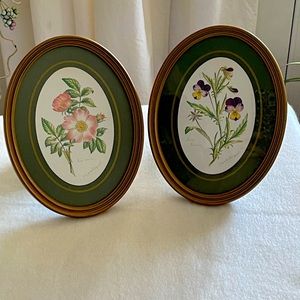 🖼🎇Vintage Elizabeth Sheppard AVON  Pair of Floral Prints in Oval Frames